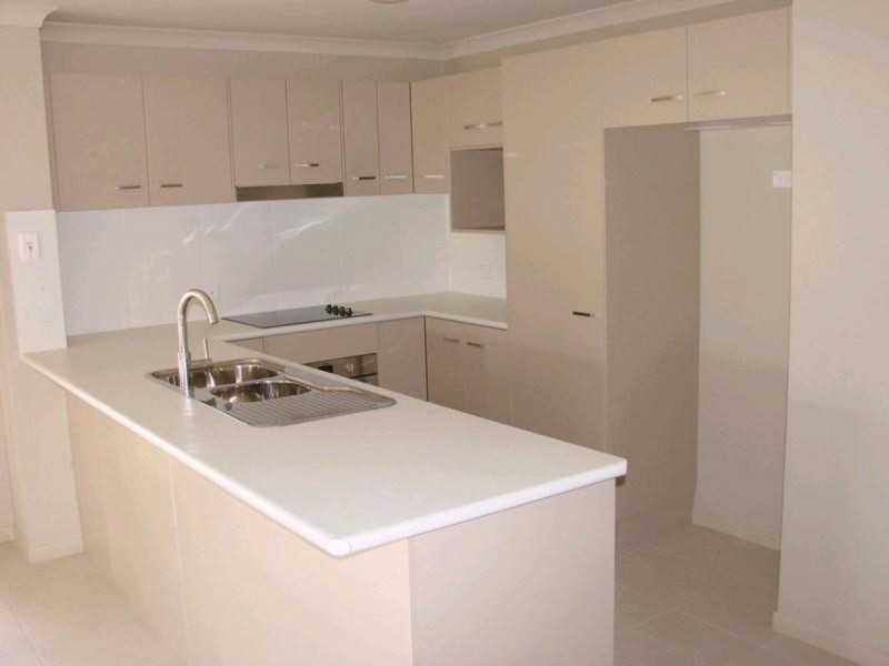 44 John Oxley Drive, Gracemere QLD 4702